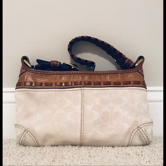 Coach Handbags - Small Coach Purse